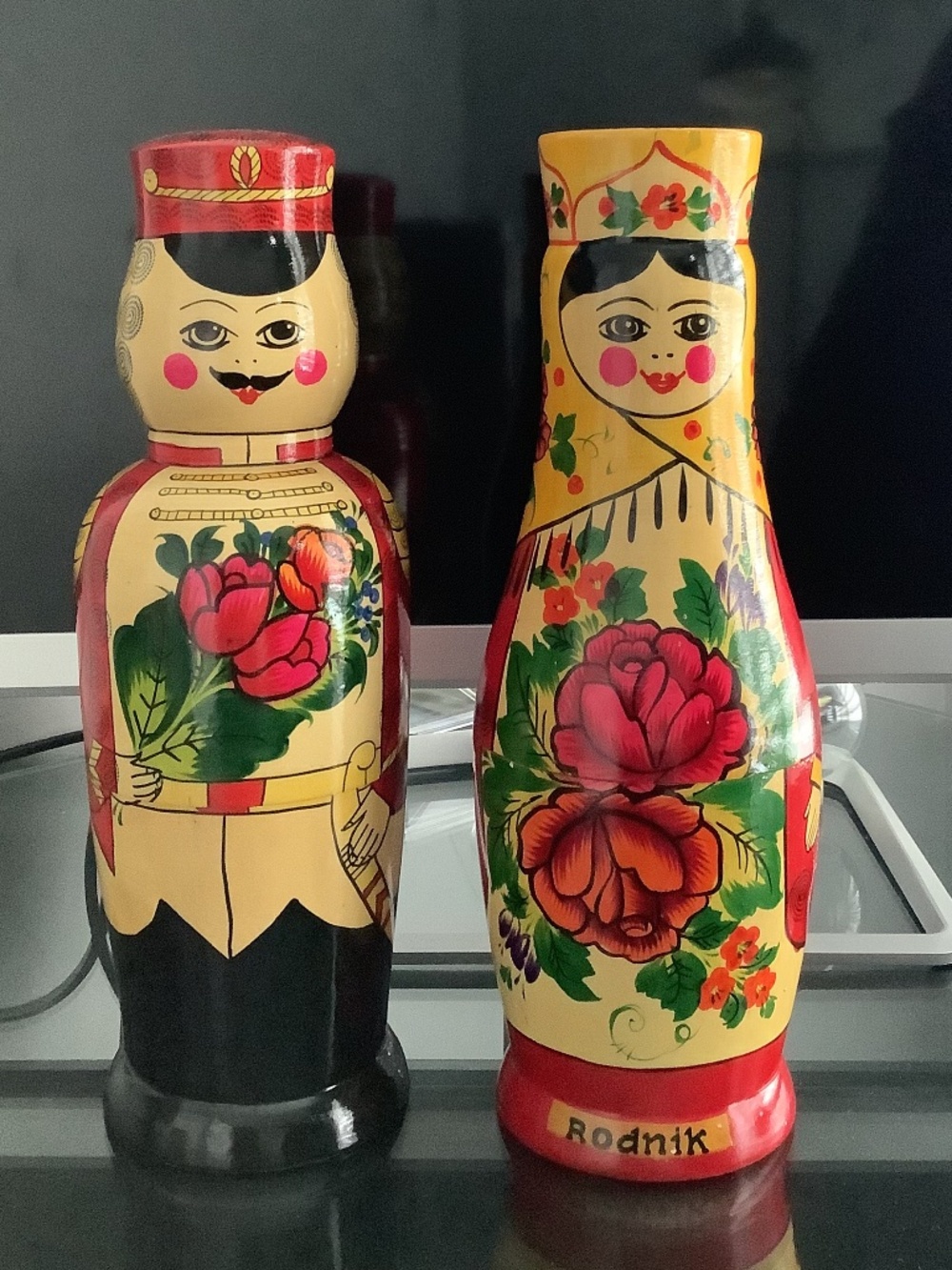 Rodnik vintage bottle holders